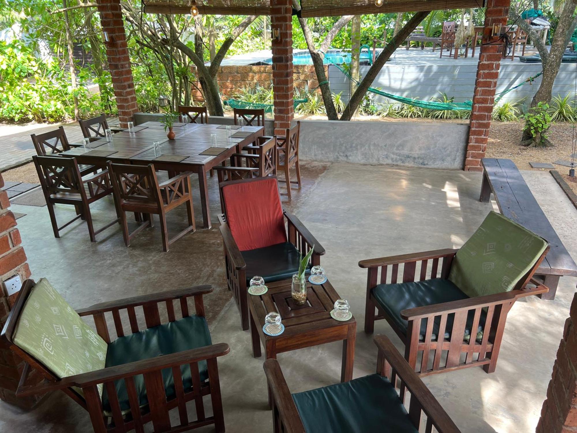 Lohas Beach Resort Villa Kalutara Exterior photo