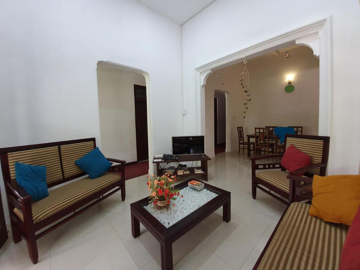 Lohas Beach Resort Villa Kalutara Exterior photo